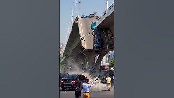 Eyewitnesses captured the moment the bridge collapsed—steel and concrete crashing down