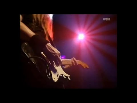 Смотреть клип Monster Magnet - Dinosaur Vacume