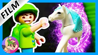 A Playmobil Story CAMPING ADVENTURE with Hannah and Louie! Smith Family