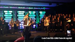 Video thumbnail of "Israel Houghton ft Aline Barros   Tu presencia es el cielo para mi en vivo HD"