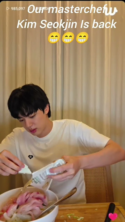 masterchef Kim SeokJin 😁😁 #btsot7forever #bts #btsmember #btsarmy #runjin #eatjin #jin #ot7girl
