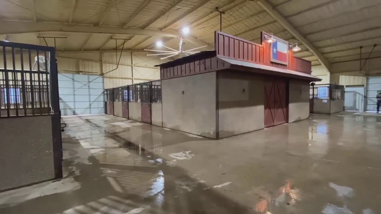 95AC HORSE PROPERTY MILLSAP TX YouTube