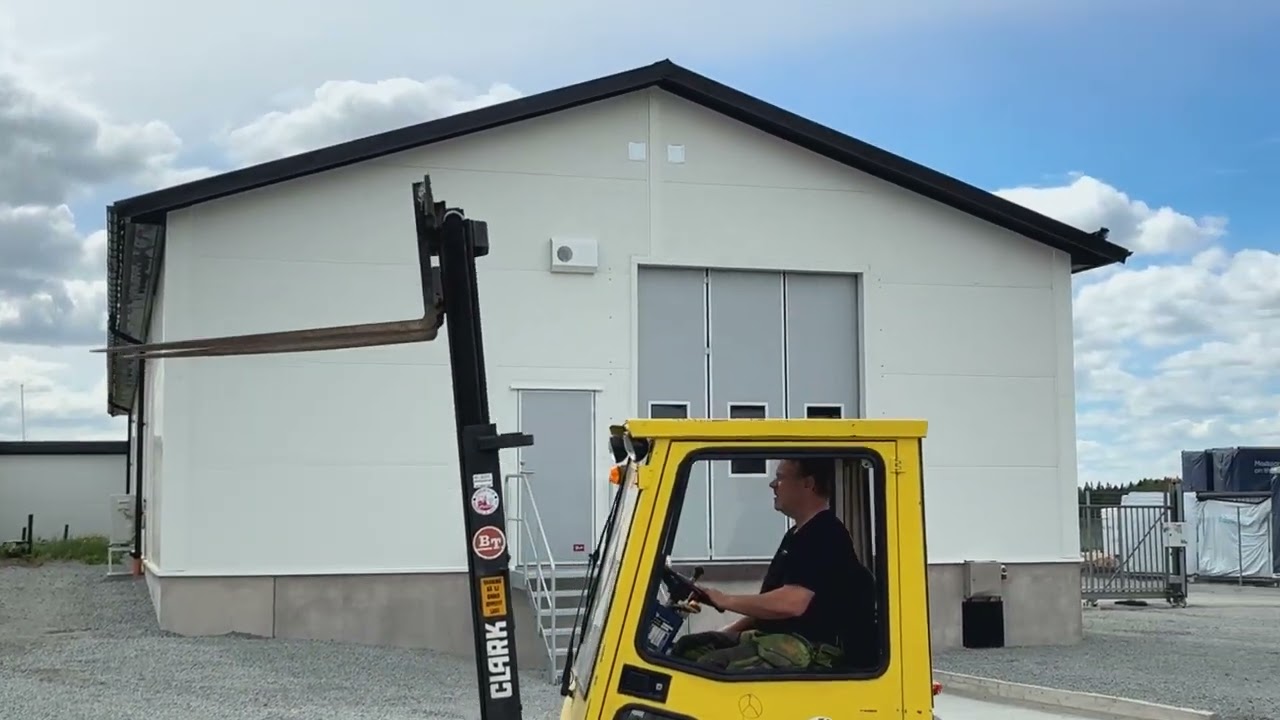 Eltruck Clark TM15