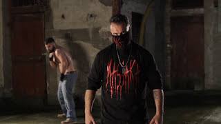 Video thumbnail of "Massaka - Die Flut bricht Dämme(Offiziell HD)"