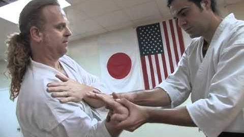 Kotegaeshi - Aikido Lesson with Jeff Wade