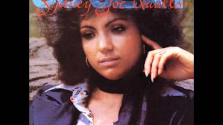 Sydney Joe Qualls - I'll Run To Your Side (1979).wmv
