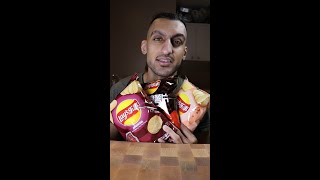 Trying Spicy Lay's Chips Flavours pt .4