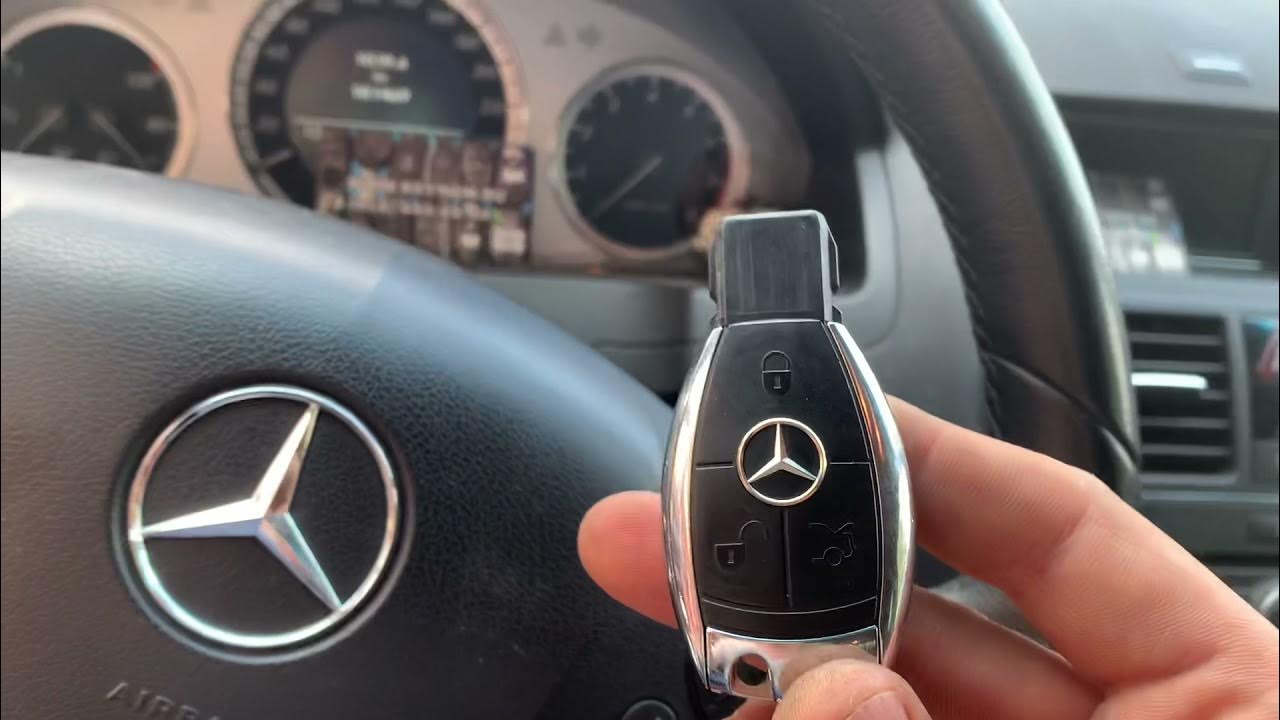Мерседес не реагирует на ключ. Mercedes смарт ключ keyless go. Мерседес не реагирует на ключ. Не поворачивается ключ в замке зажигания мерседес вито 639. Замок мерседес.