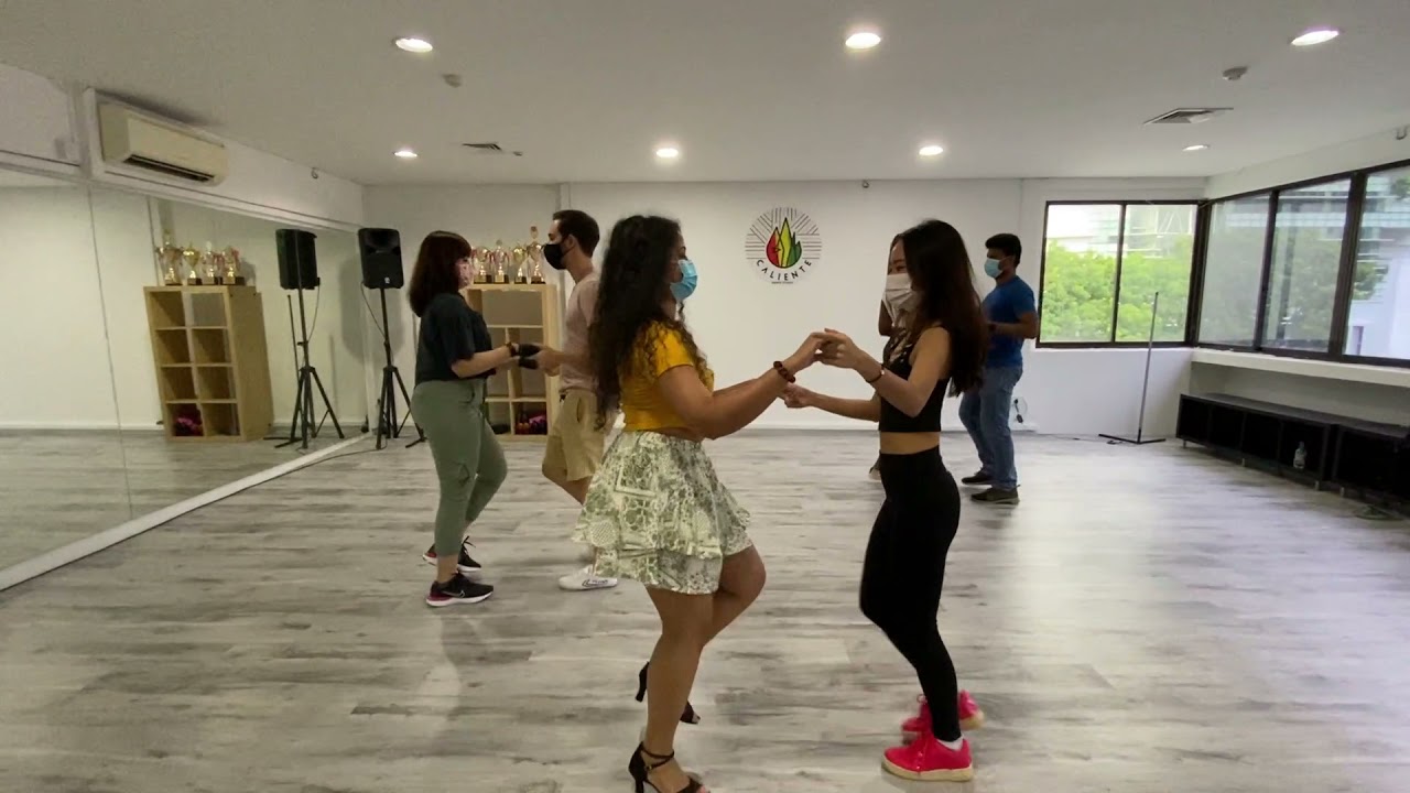 Caliente Dance Studio Singapore Bachata Beginner dance demo