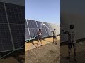 Best Way to Clean Solar Panels Easily 💧🌞
