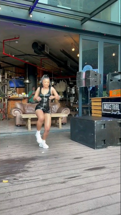 DJ TSHEGU & FOCALISTIC Dancing To 'TIYA MFANA' 🎶🚀💃 | #LOUDTV #LOUDTVAmapiano #Amapiano