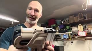 Unboxing The wood starter cordless two and one Brad nailer