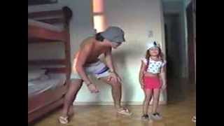 Juliana Dançando Funk Com O Fernando