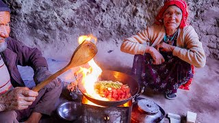 Sizzling Village Chicken | Afghanistan Village Life with Old Lovers
