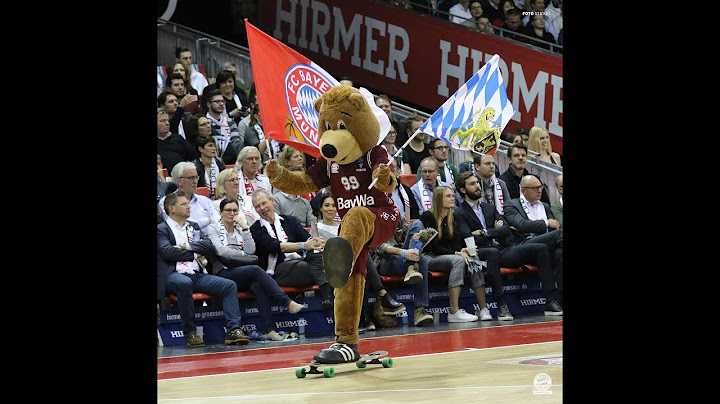 Incredible Half-Court Shot by FC Bayern Basketball Mascot Berni