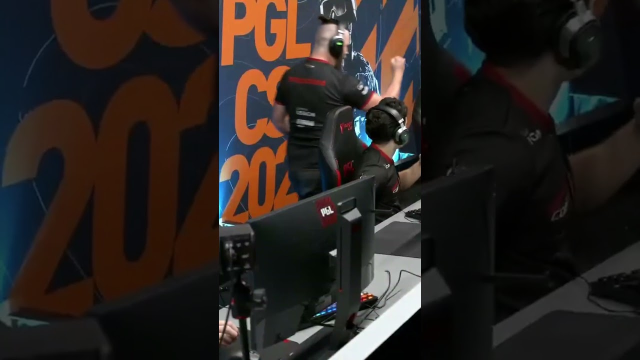 Cleanest 1v3 You’ll See Today 💉 | CS:GO Clutch