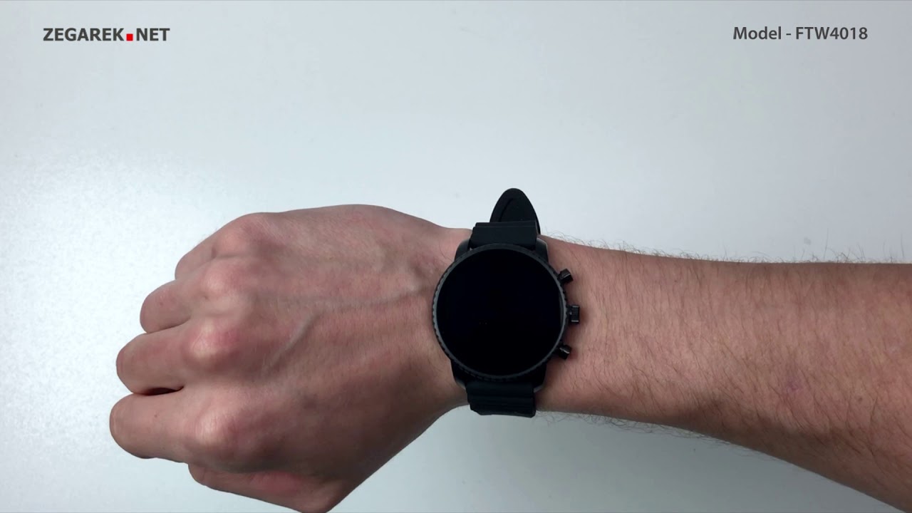 q explorist black smartwatch