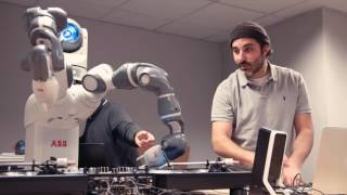 Ford Robot hits the decks with DJ Yoda