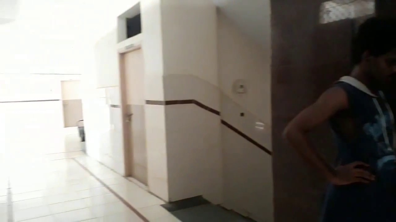 SRM University Ramapuram Campus Boys Hostel College Mess Srm university ramapuram campus boys hostel college mess