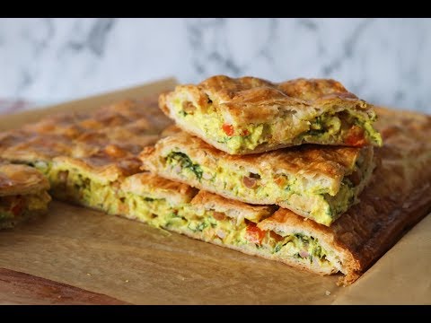 Video: Tærter Fyldt Med Greener Og Suluguni-ost