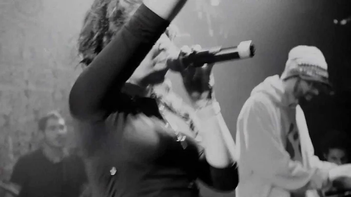 PROJETONAVE & FLORA MATOS, "LUZ" (PART. BUGUINHA D...