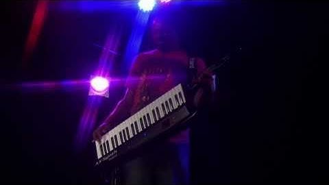 AX-Synth Black Sparkle Shoulder Synthesizer Overview