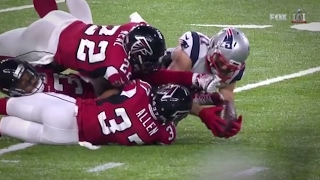 Super Bowl 51: Julian Edelman Makes This INSANE Catch - Greatest Reception of All Time?
