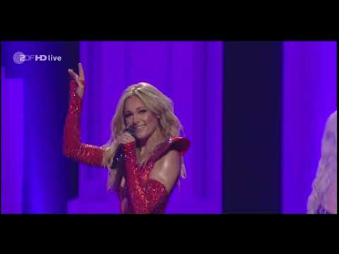 Helene Fischer - Atemlos (feat. Shirin David) Live bei Wetten dass...?!