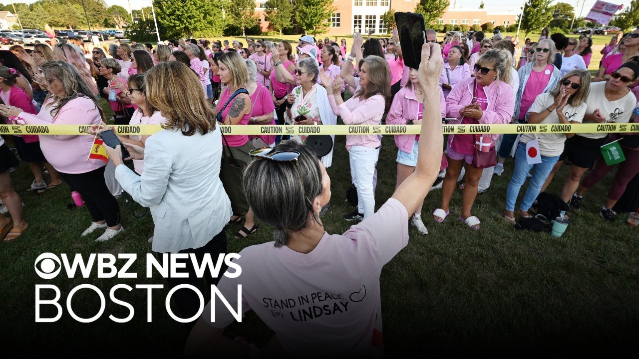 Supporters gather outside courthouse as Lindsay Clancy murder trial continues