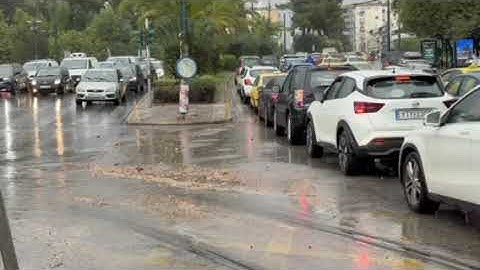 Νέο έκτακτο δελτίο από την ΕΜΥ: Μέχρι το μεσημέρι οι καταιγίδες στην Αττική (5)