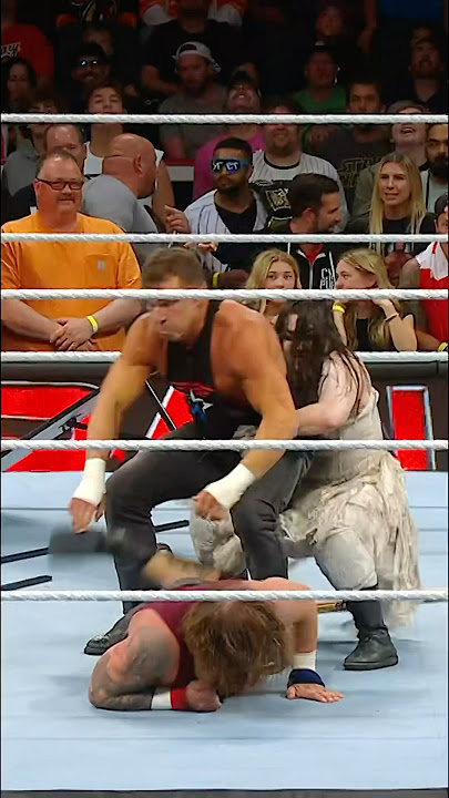 10/10 would like to watch her do that to him again 💯