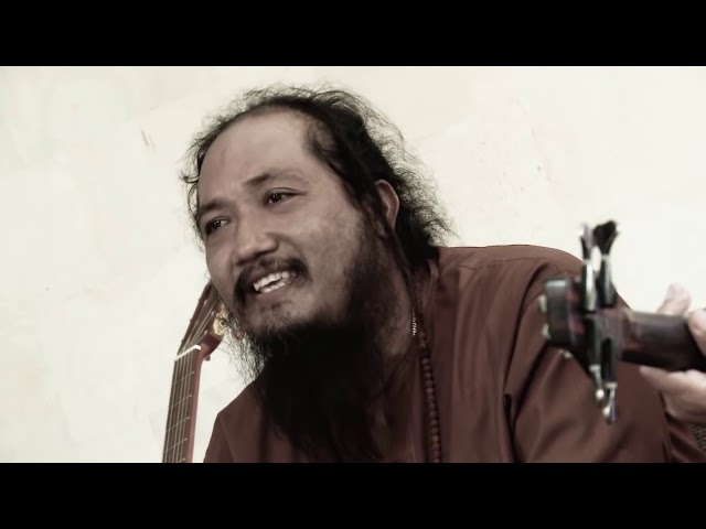 Joni Agung u0026 Double T : Mentari Pagi (Official Music Video) class=