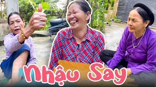 Cười Té Ghế Với Pha Diệt Mồi Của Team Bà Sểnh Vlog | Bà Sểnh Vlog