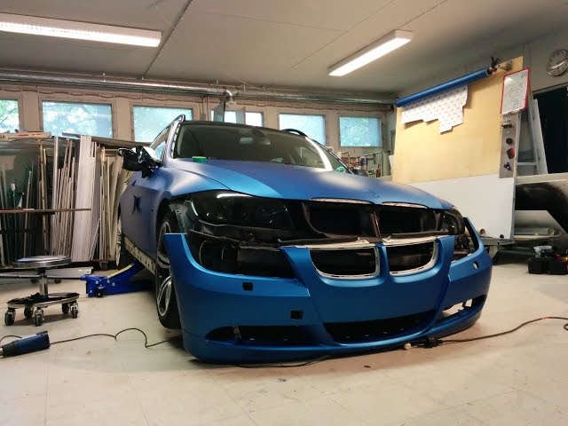 Car wrapping - BMW e91 330d 3M matte blue metallic 