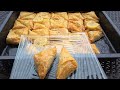 Baklava trouglići nisu preslatki a mali, veličine jednog keksa u dva zalogaja stanu