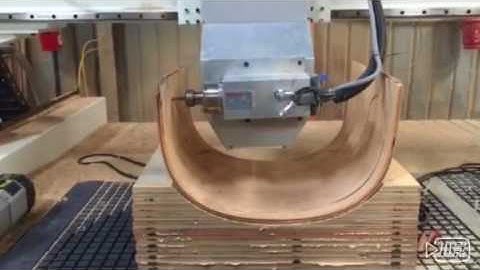 4 axis Automatic Tool Changer CNC Router 2030 Working on curved wood