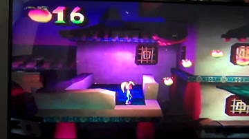 Crash the Wrath of Cortex walkthrough part 9 - level 8 - Banzai Bonsai