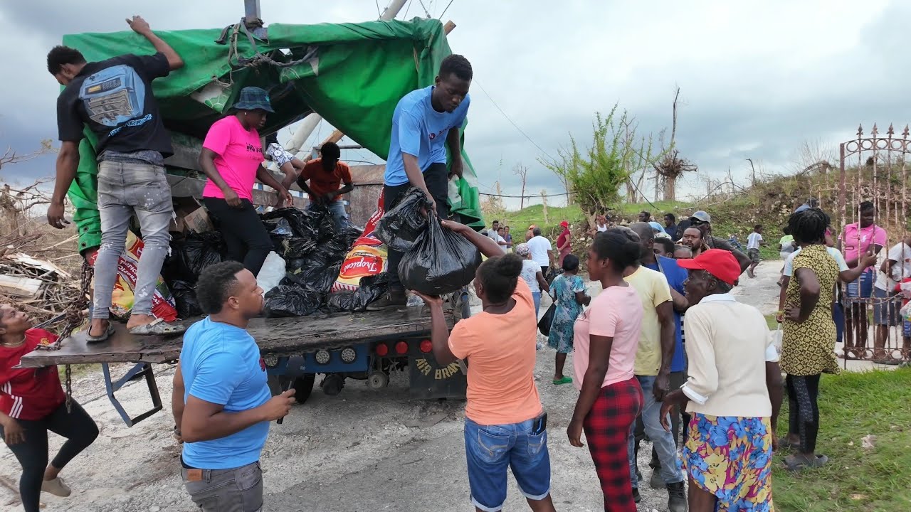 Colaz Smith tv | giving hope to D forgotten communities | Darliston Westmoreland | Hurricane relief 