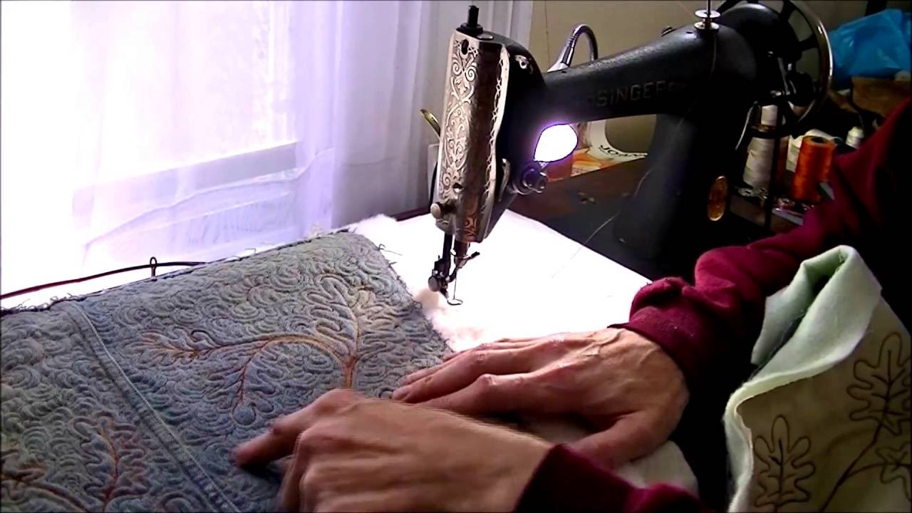 Singer 66-18 Treadle Quilting on Denim (quilted bag part 1)