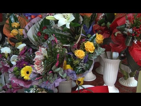 Video: Kakav Sobni Cvijet Pokloniti Mami