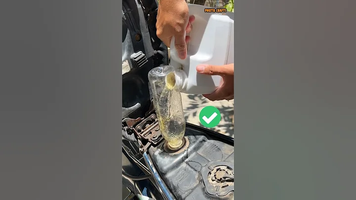 Emergency Funnel DIY! Smart idea from a plastic bottle! #diy #lifehacks