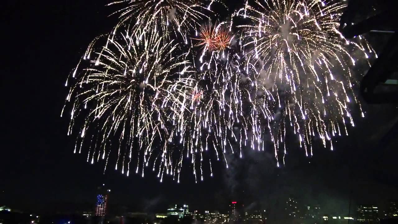 Boston 4th of july fireworks 2013 w audience s reaction youtube
