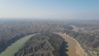 黄河老牛湾，中国最美十大峡谷之一Laoniuwan of the Yellow River is one of the ten most beautiful canyons in China