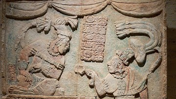 Inside Emblem Glyphs: Tracking Royal Identies at Calakmul & Dzibanche