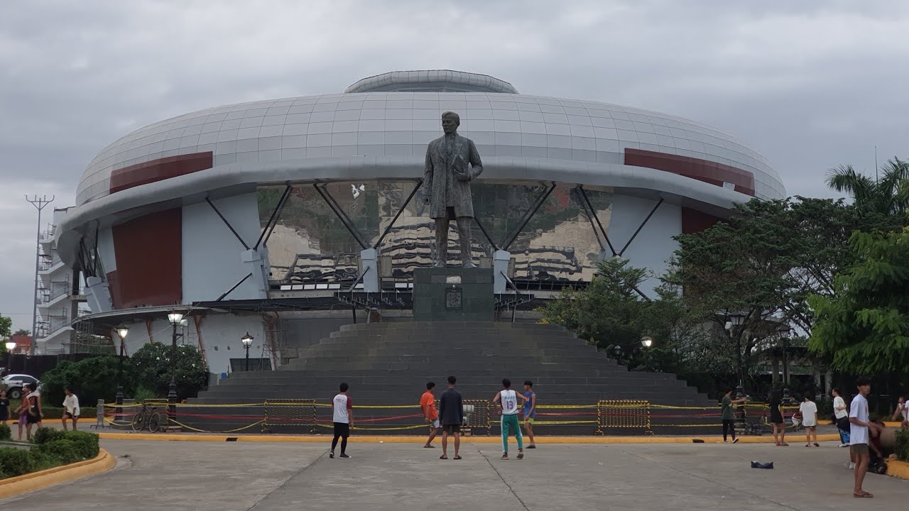 Vlog-068: Bagong Coliseum sa Rizal Park - YouTube