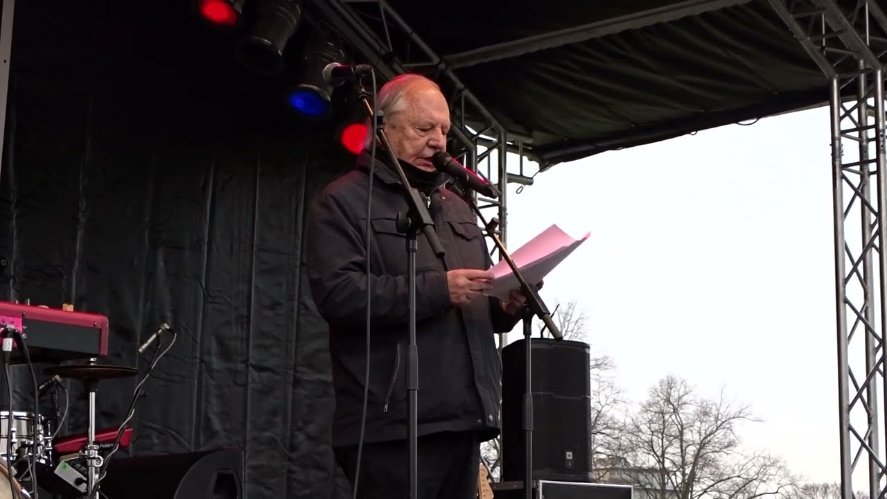 WILFRIED SCHMICKLER live @Cologne - ARSCH HUH GIVE PEACE A CHANCE