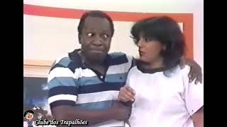 Os Trapalhões - Mussum Pagando Cachaça pra todos