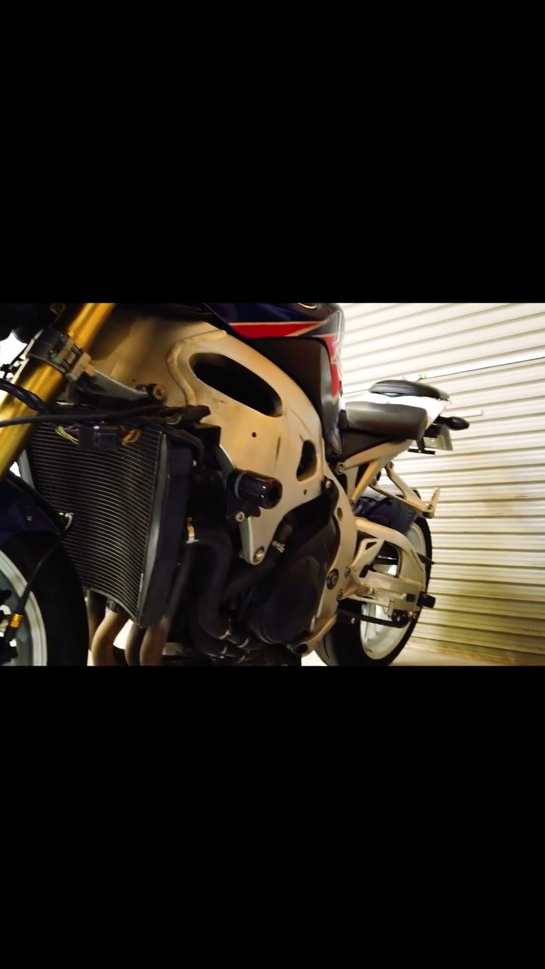 CBR1000RR sc59 モリワキ　フルエキマフラー CBR1000RR sc59 モリワキフルエキマフラー