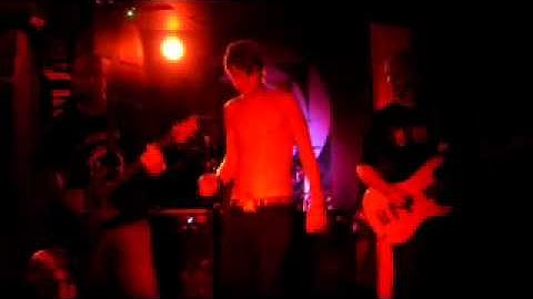 SKUFF MULLET - PULL MY STRINGS - DEAD KENNEDYS COVER