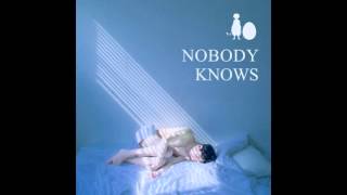 Video thumbnail of "STANDING EGG - Nobody Knows"